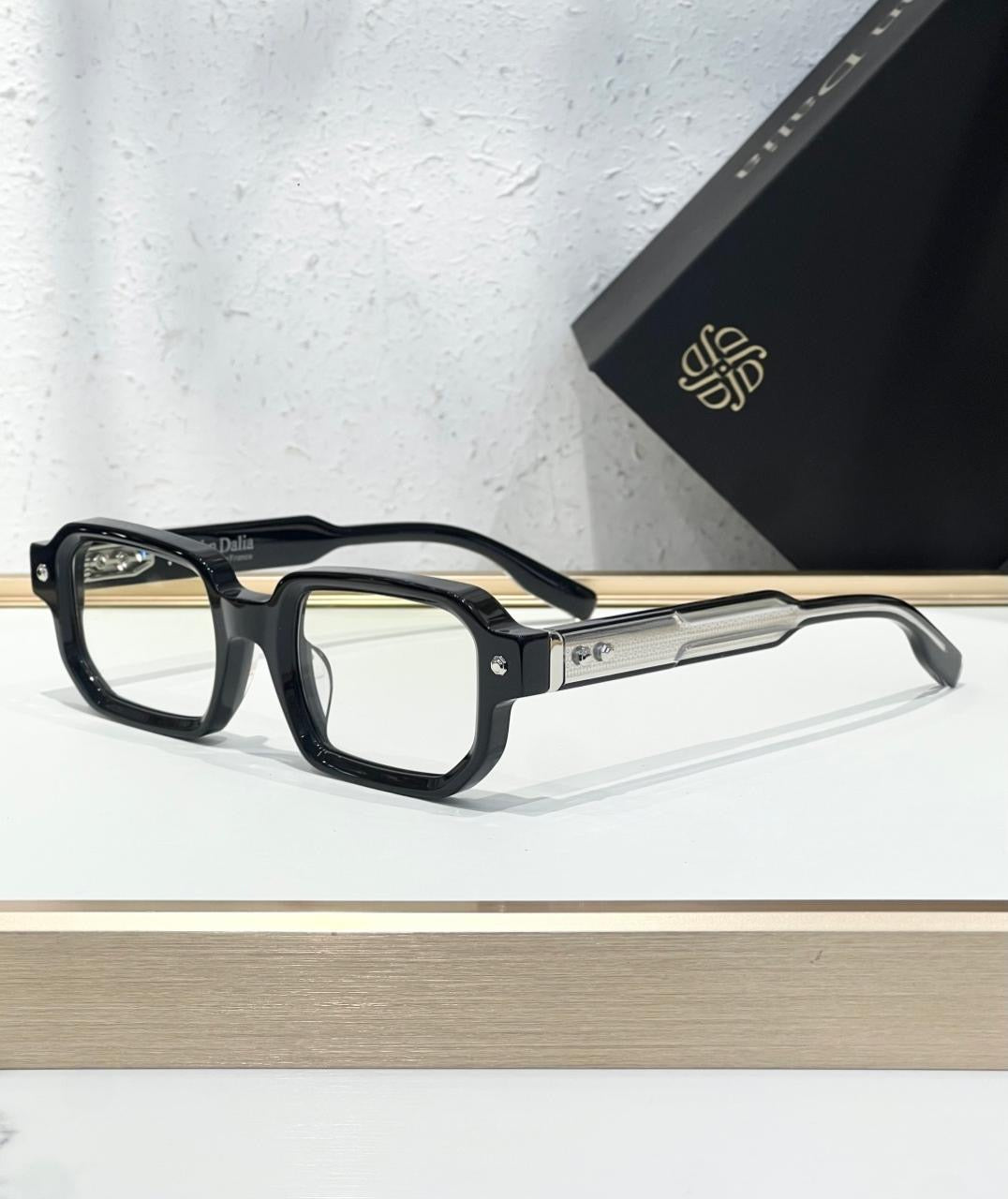 JOHN DALIA | JD02