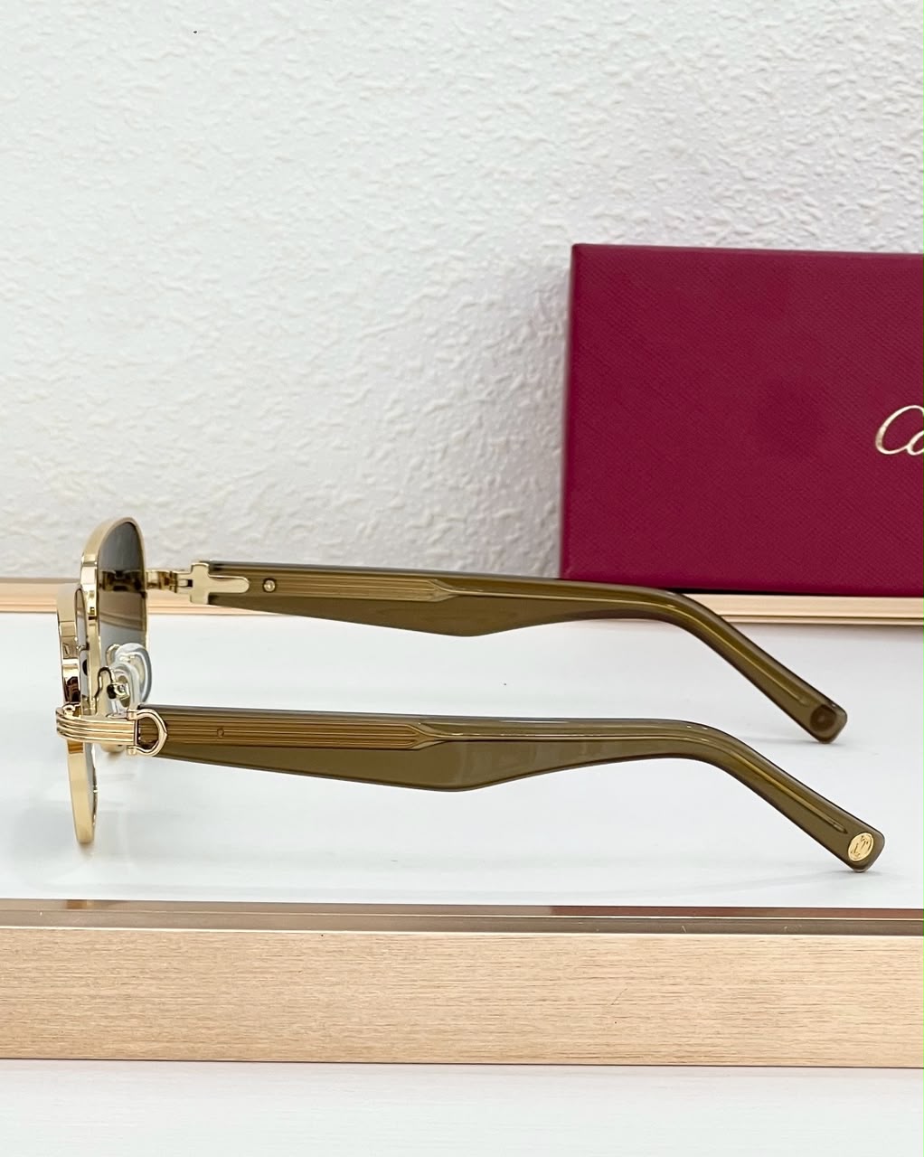 cartier  | CT01