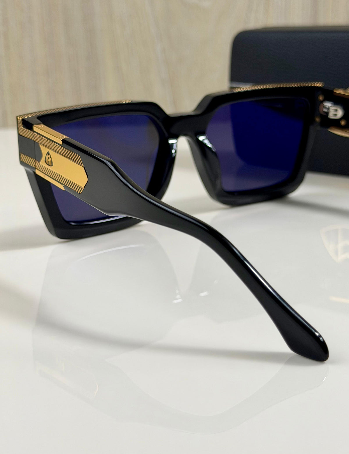 Maybach  | MB02