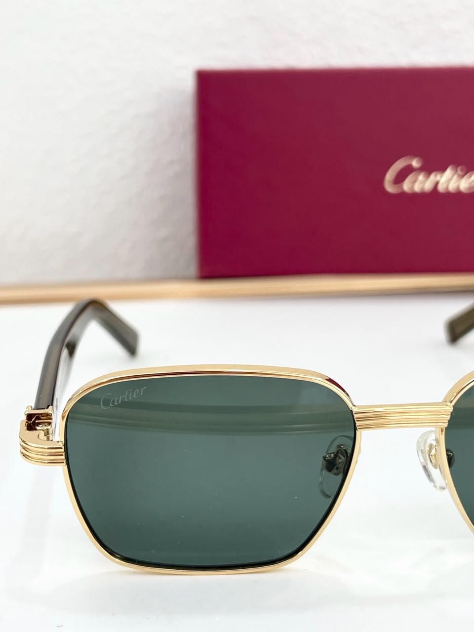 cartier  | CT01