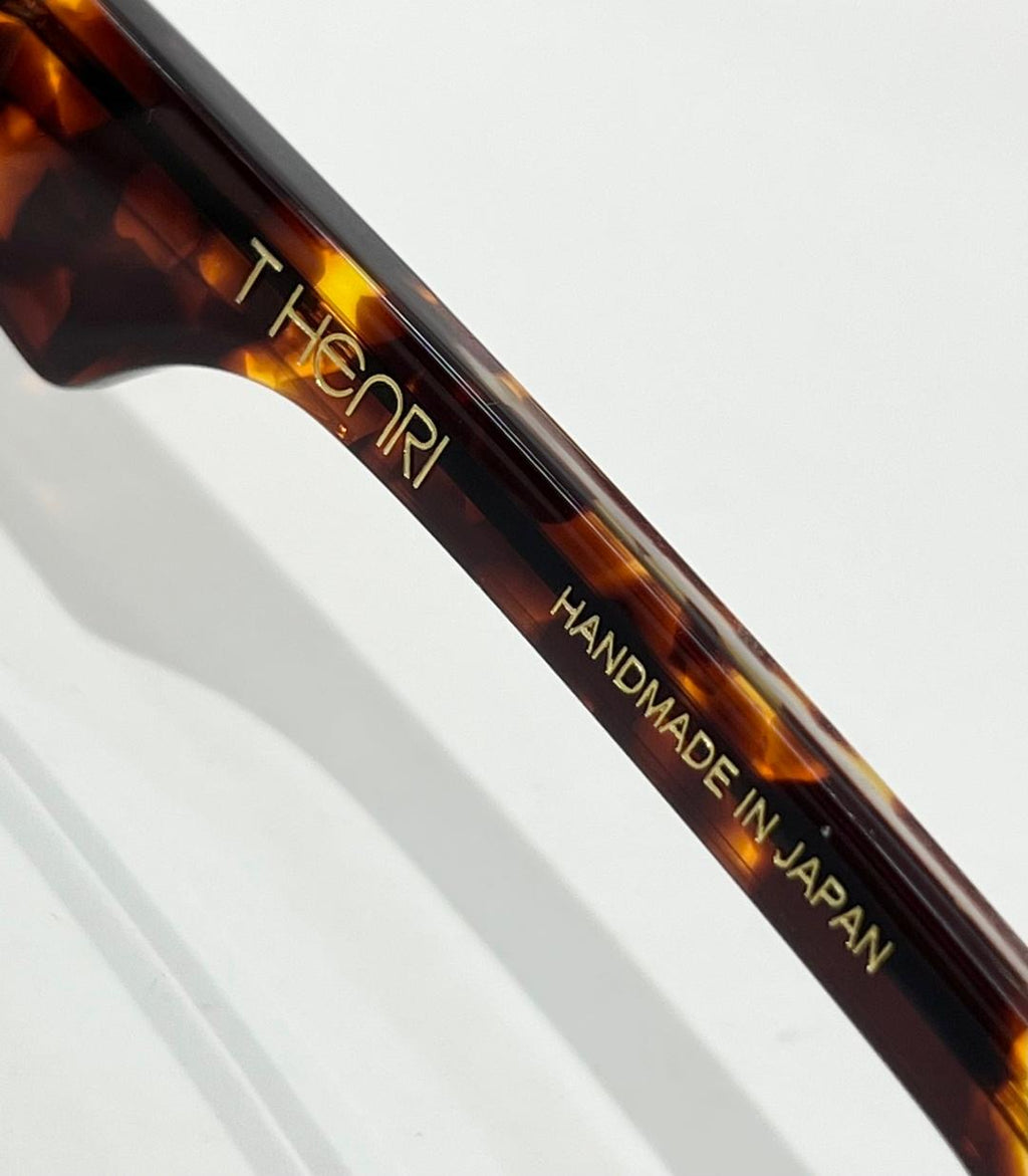 T-HENRI | T003