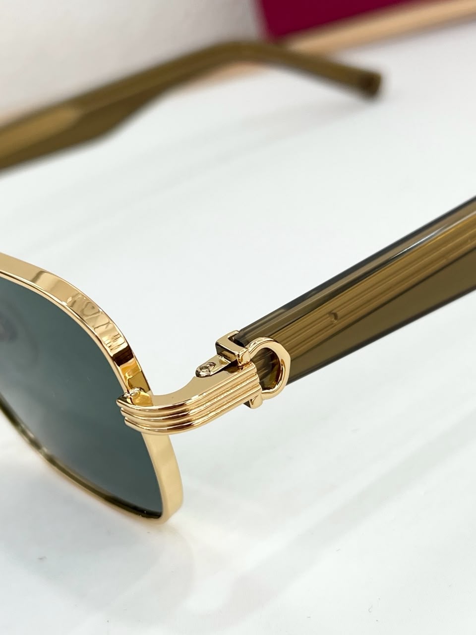 cartier  | CT01