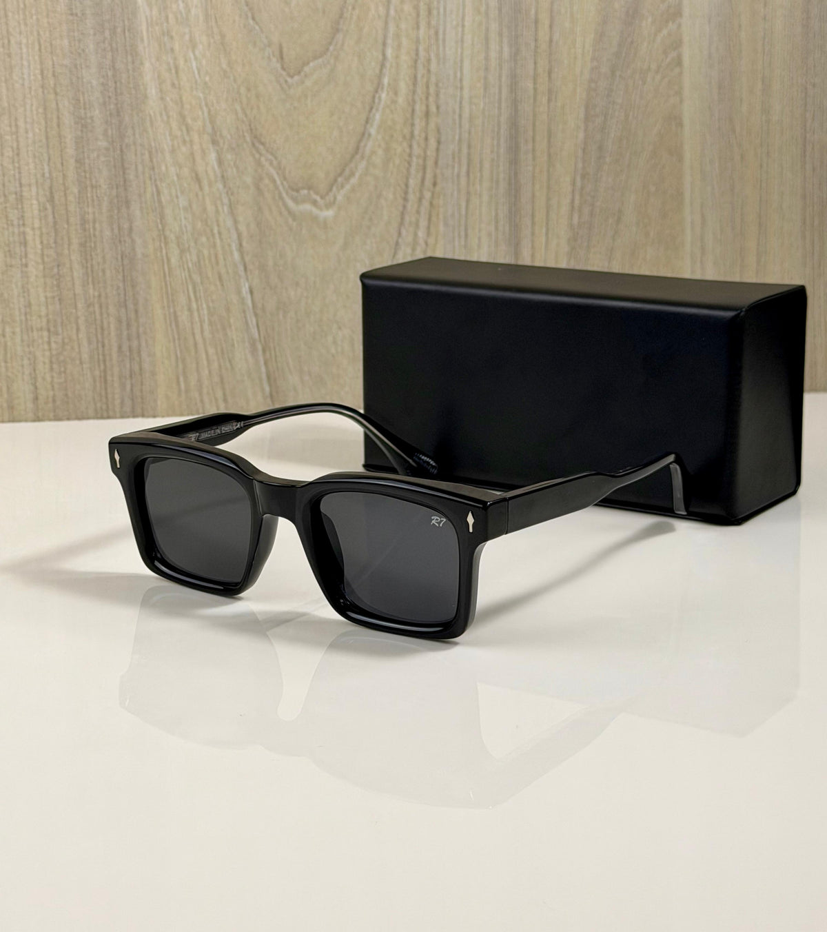 R062 – Premium QUALITY