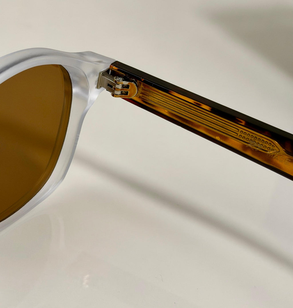 R062 – Premium QUALITY