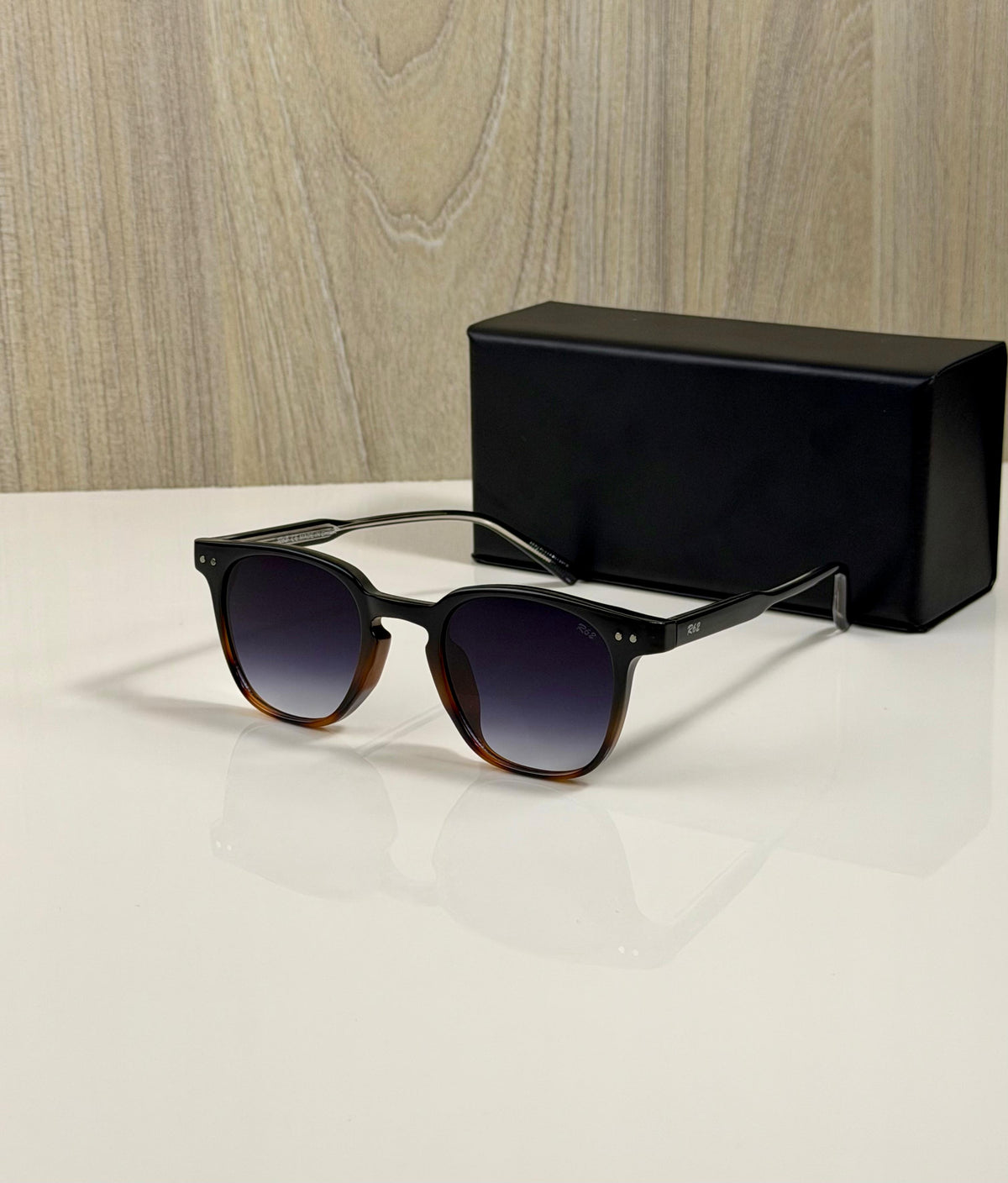 R062 – Premium QUALITY