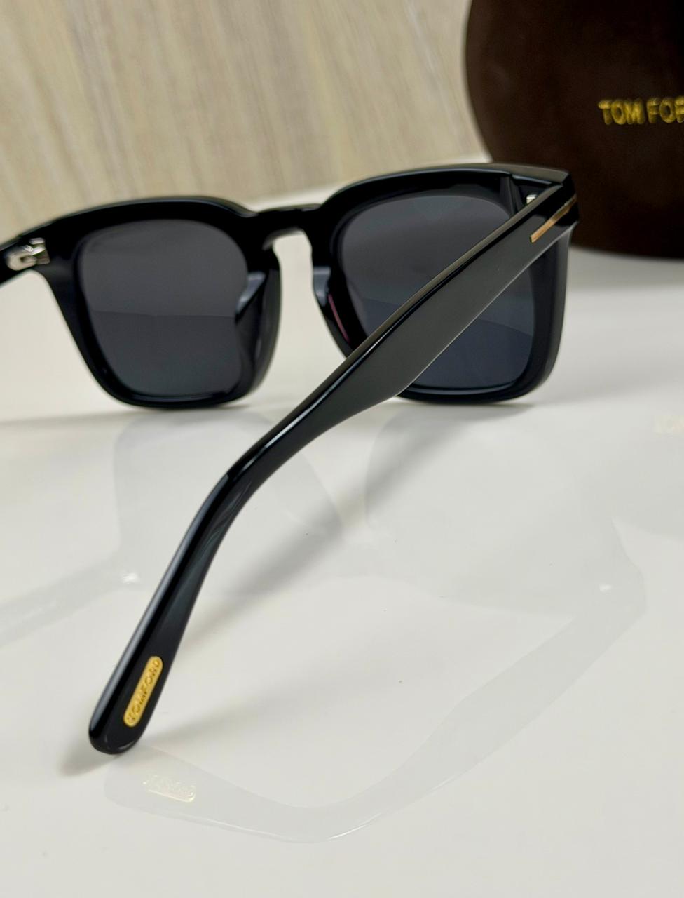 TomFord | FT0751