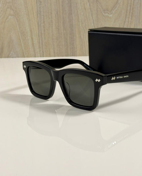 Bottega Veneta | BV01