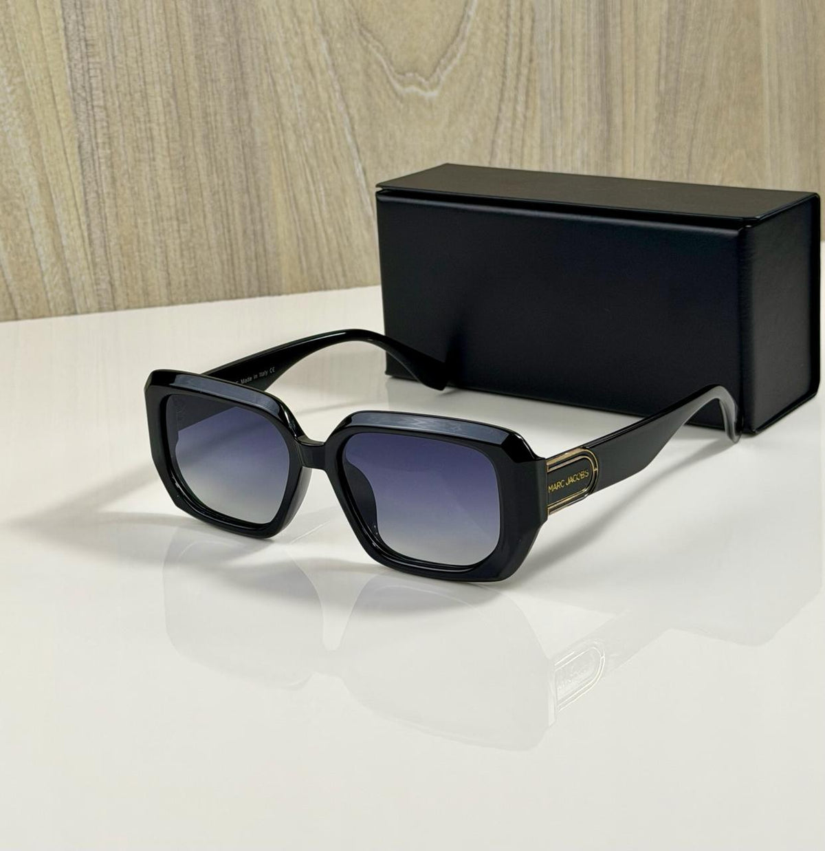 MARC JACOBS Luxury