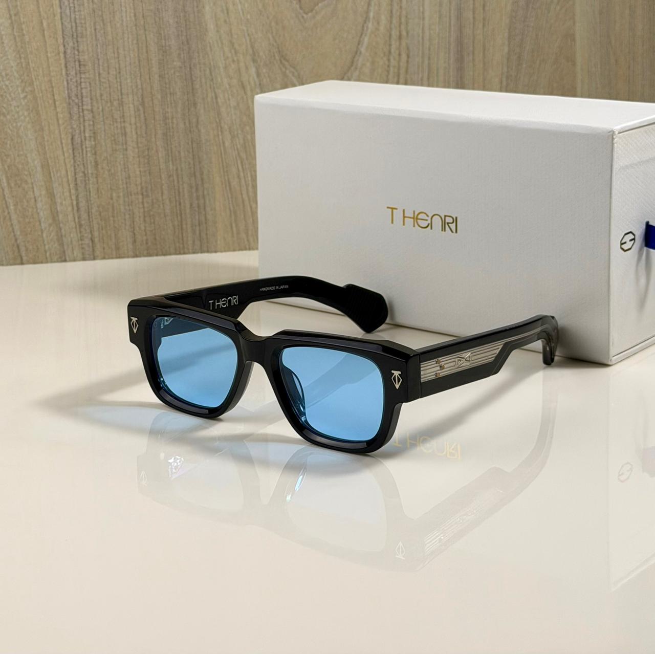 T-HENRI – TAYCAN
