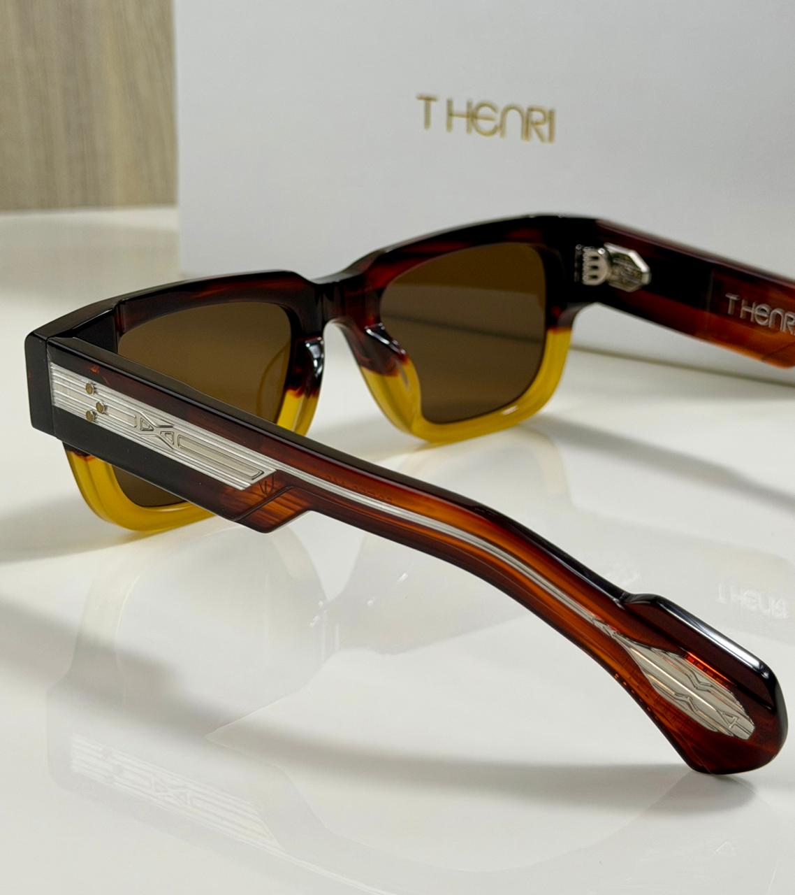 T-HENRI – TAYCAN