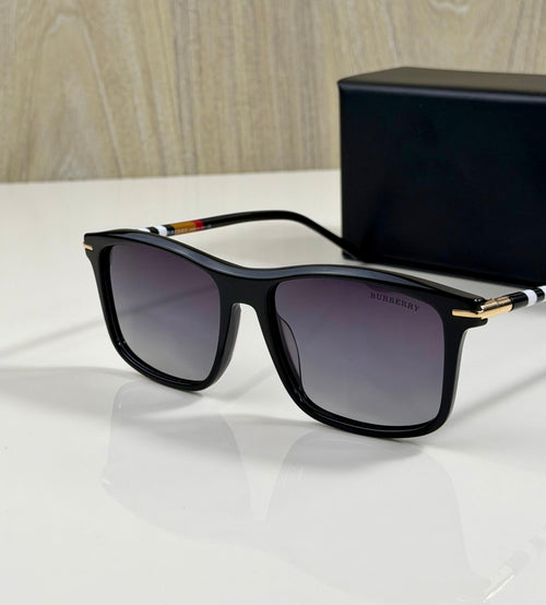 Burberry | LUXURY