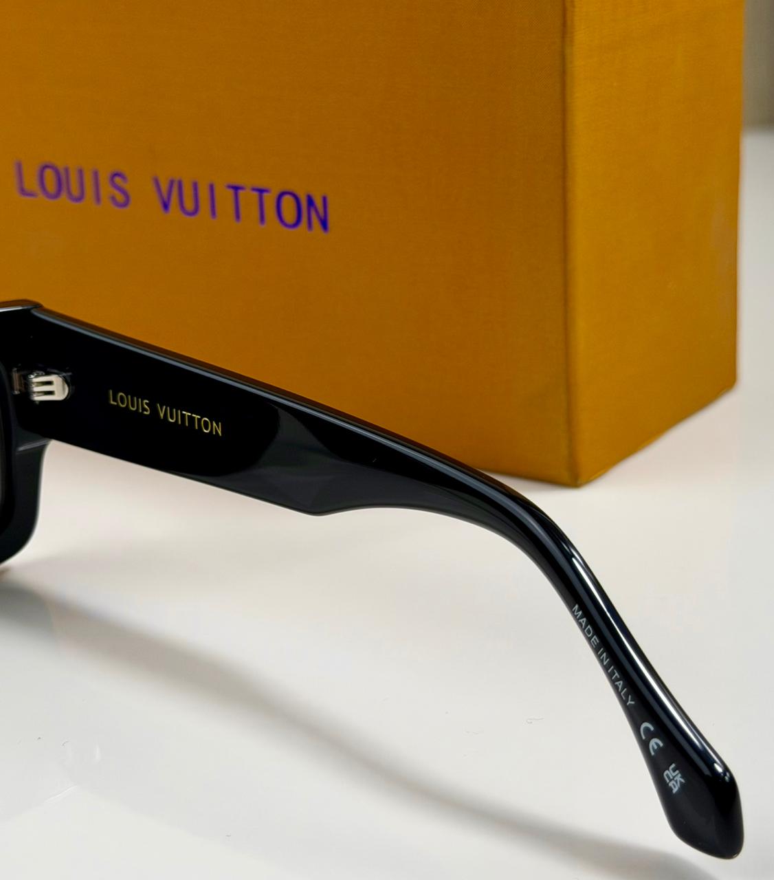 LOUIS VUITTON | L01