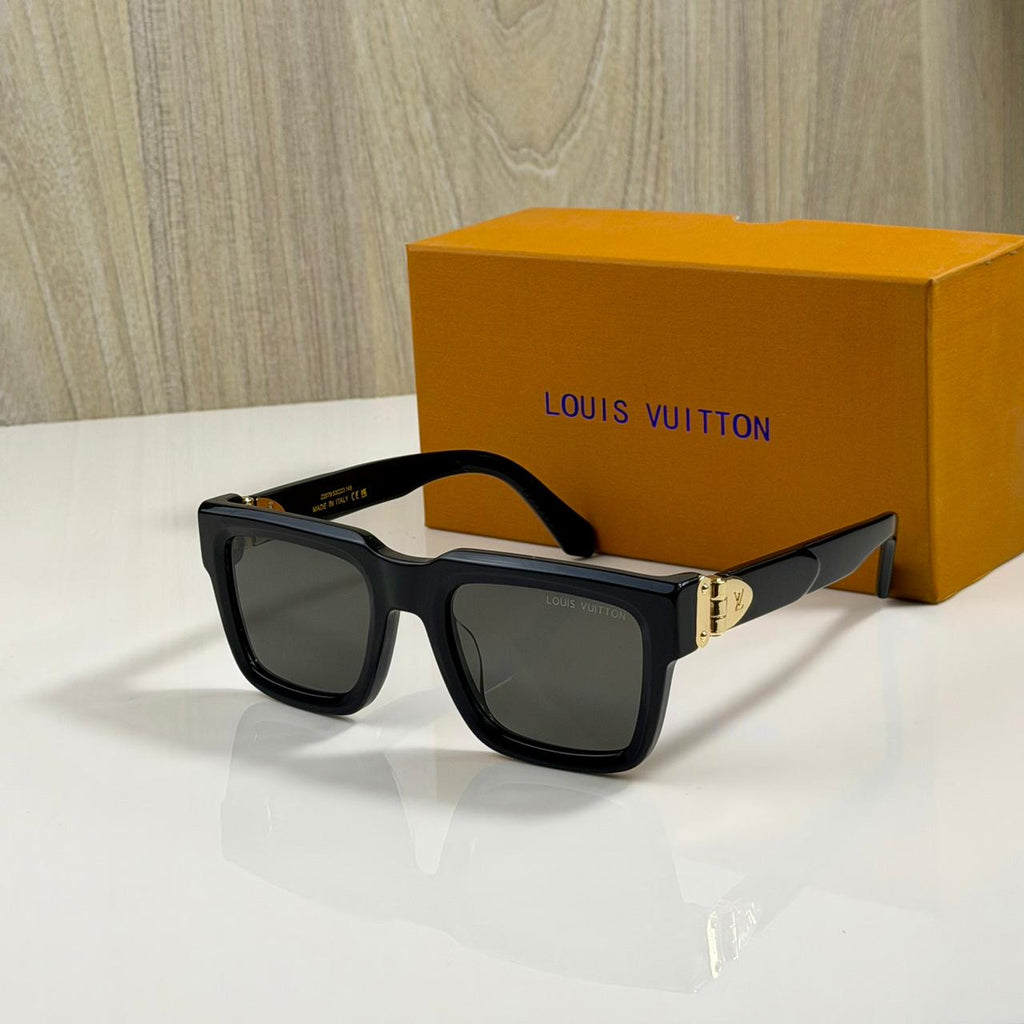 LOUIS VUITTON | L03