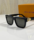 LOUIS VUITTON | L03