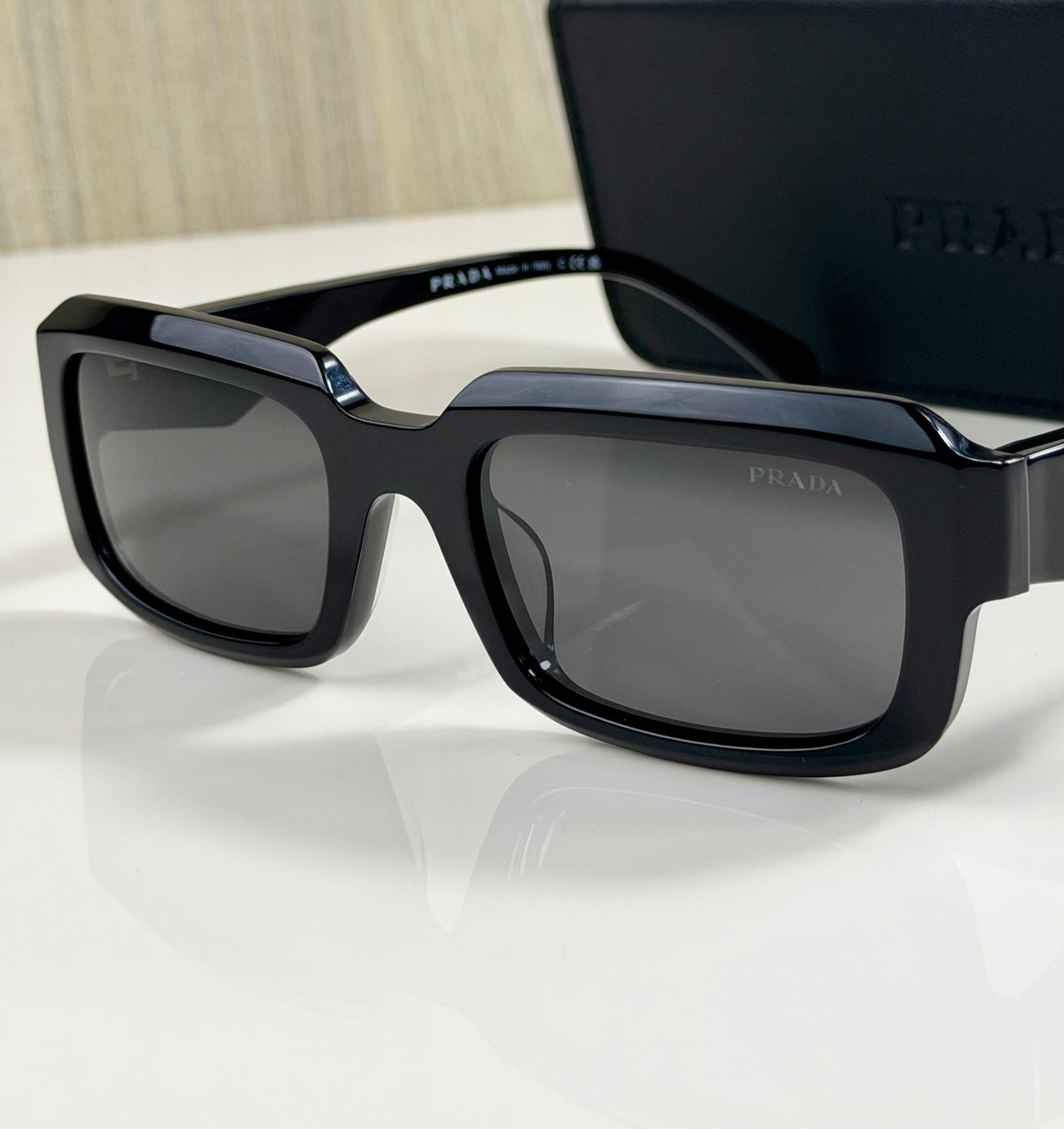 PRADA LUXURY