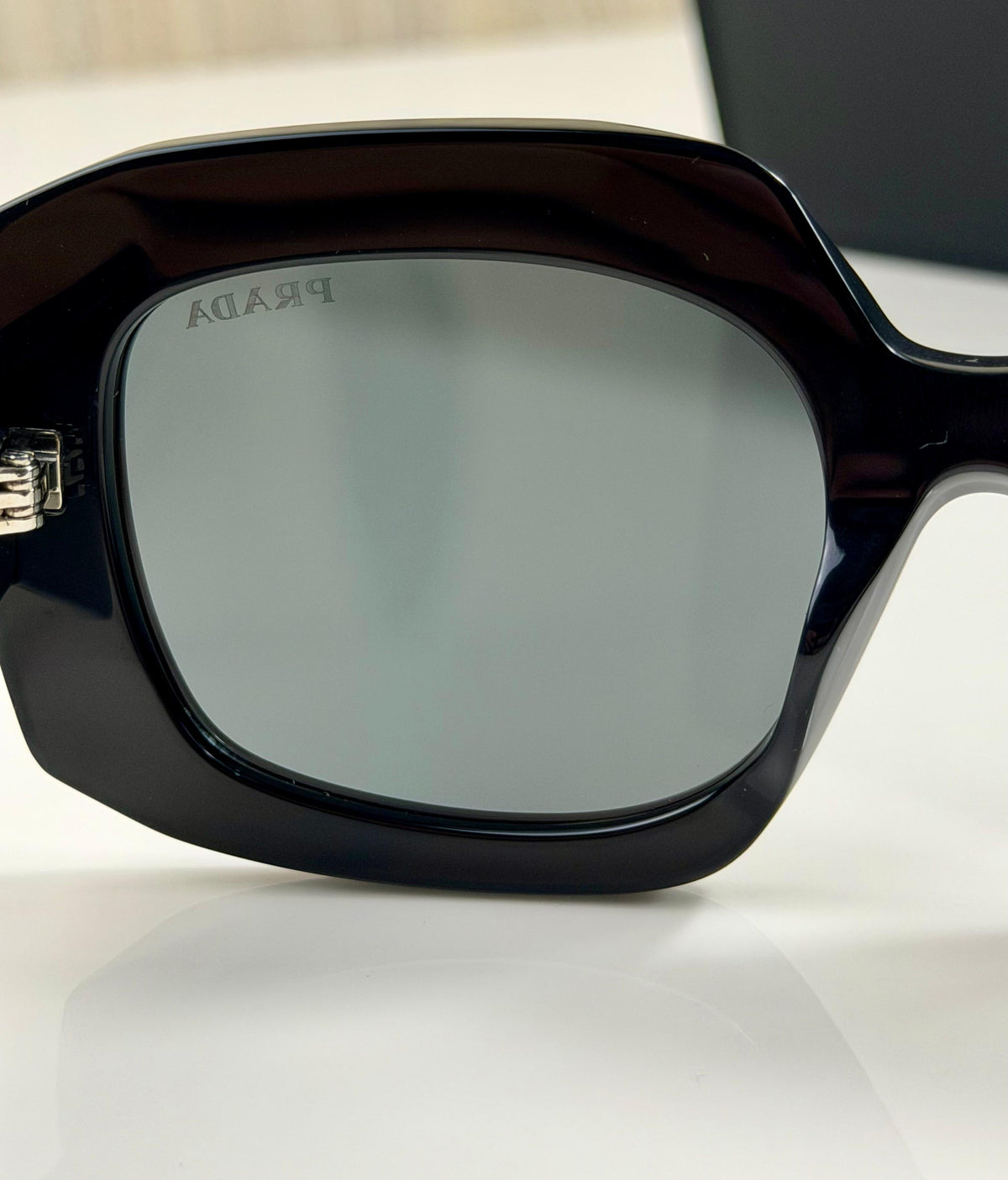PRADA LUXURY