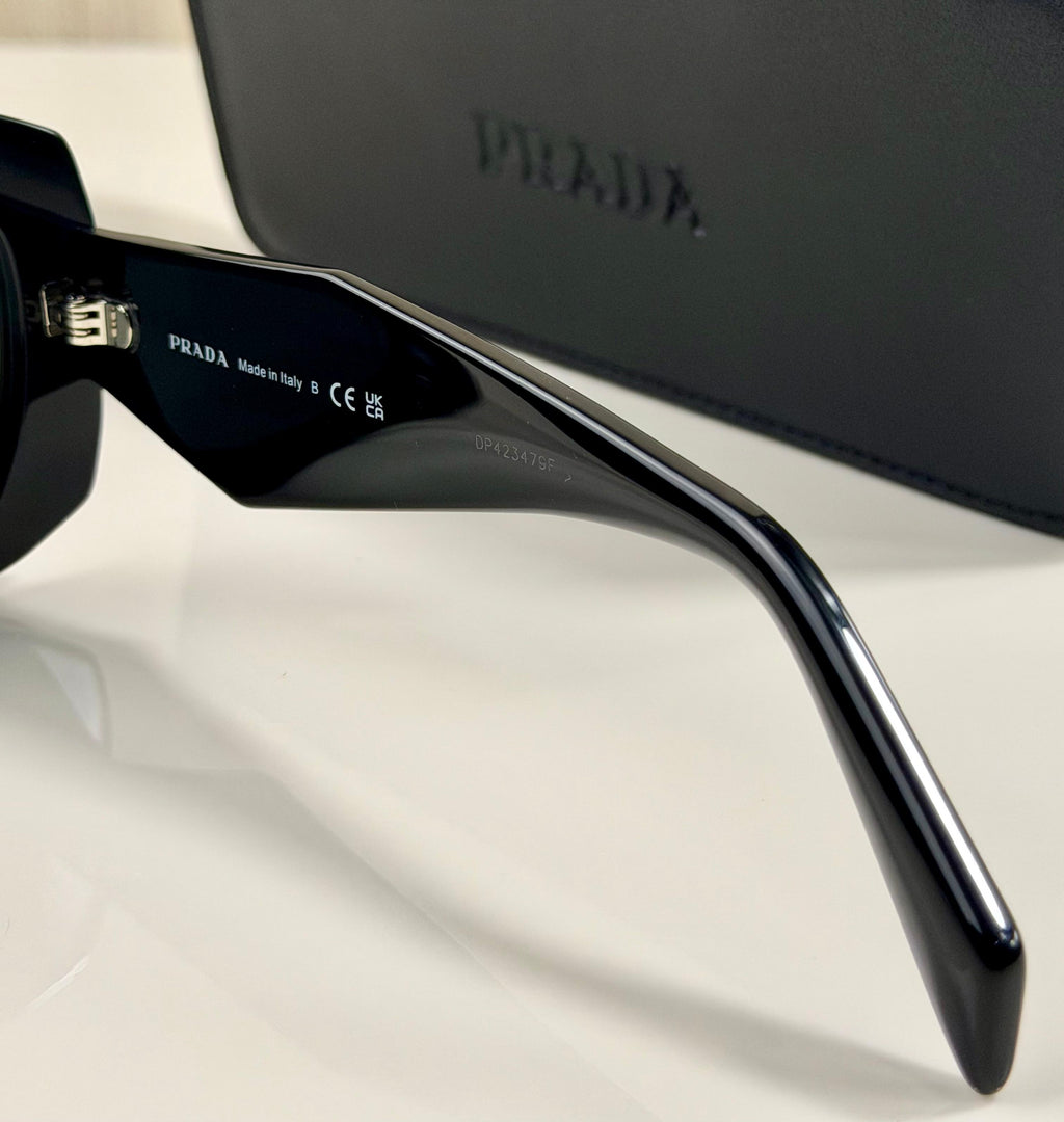 PRADA LUXURY