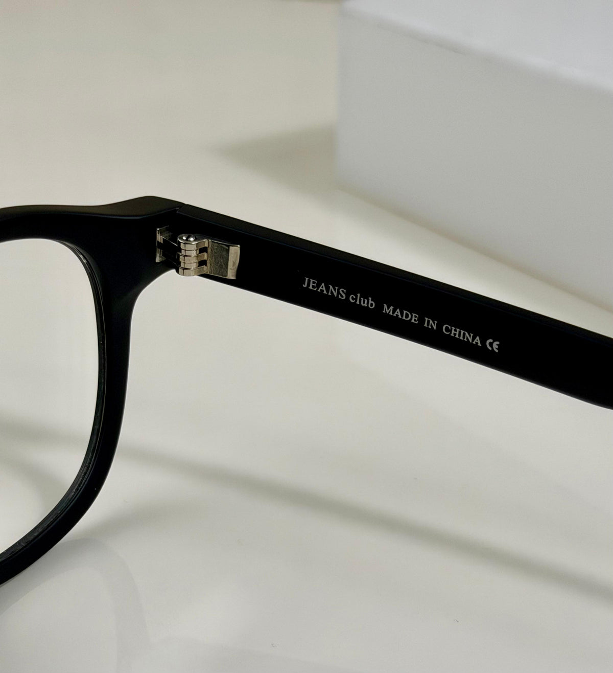 J.CLUB | TR7048