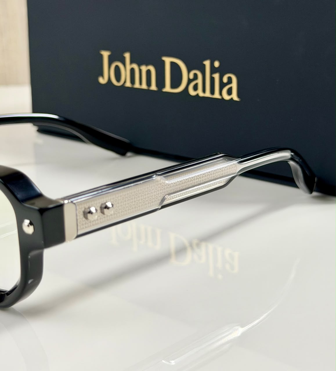 JOHN DALIA | JD02