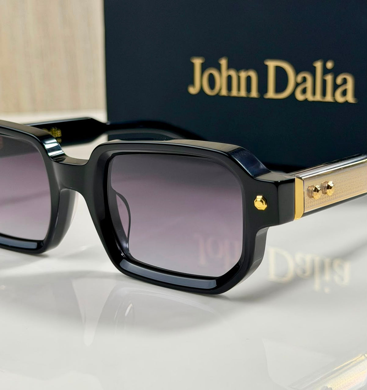 JOHN DALIA | JD01