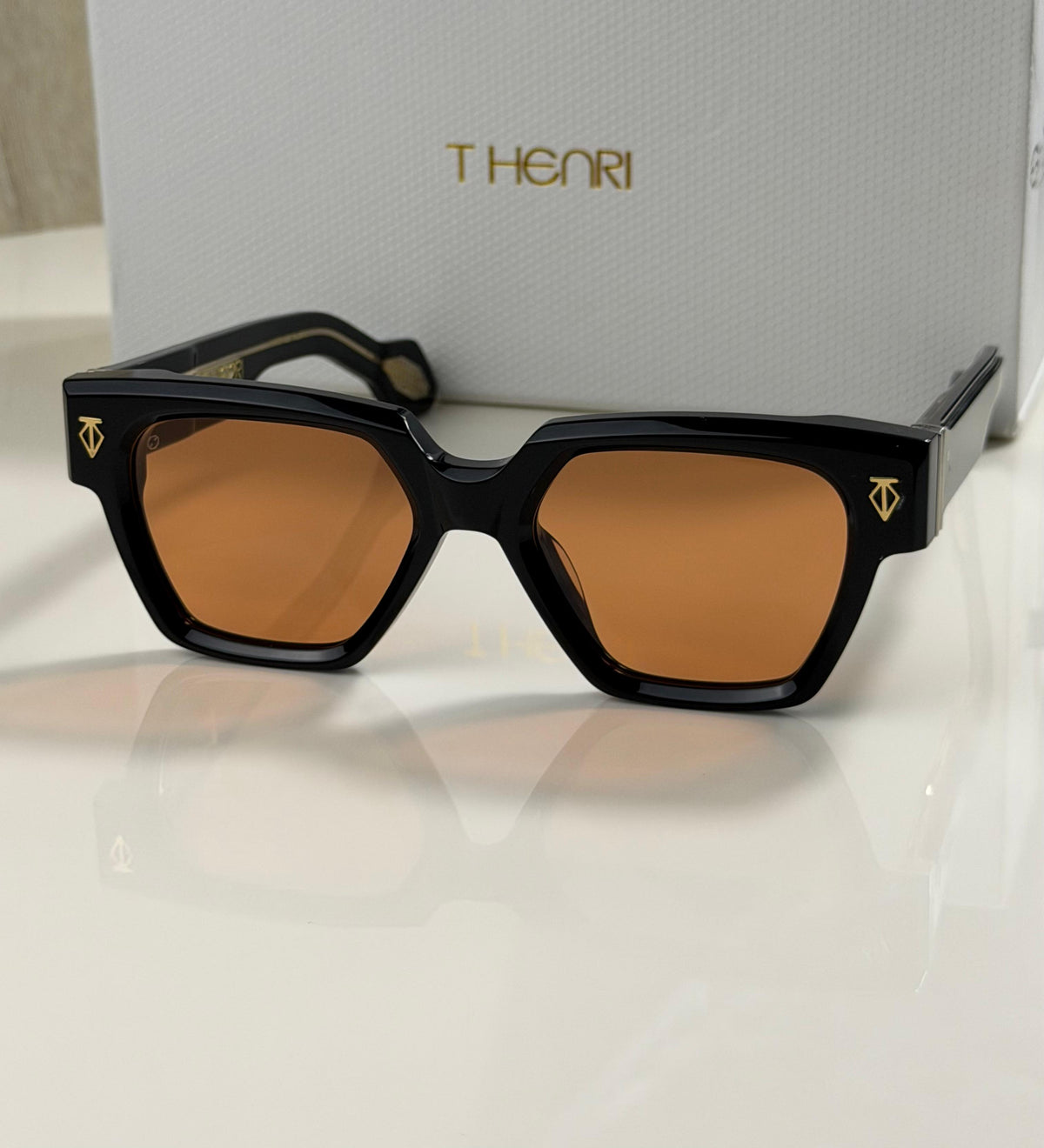 T-HENRI | UTOPIA