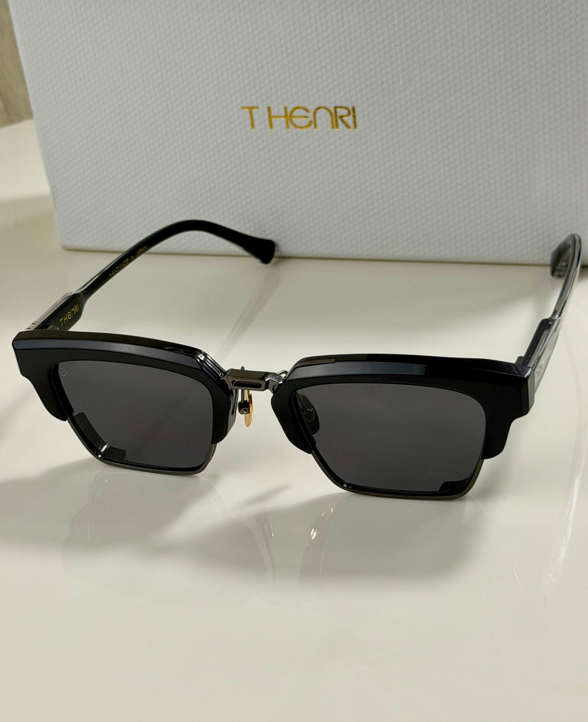 T-HENRI | SPEEDTAIL