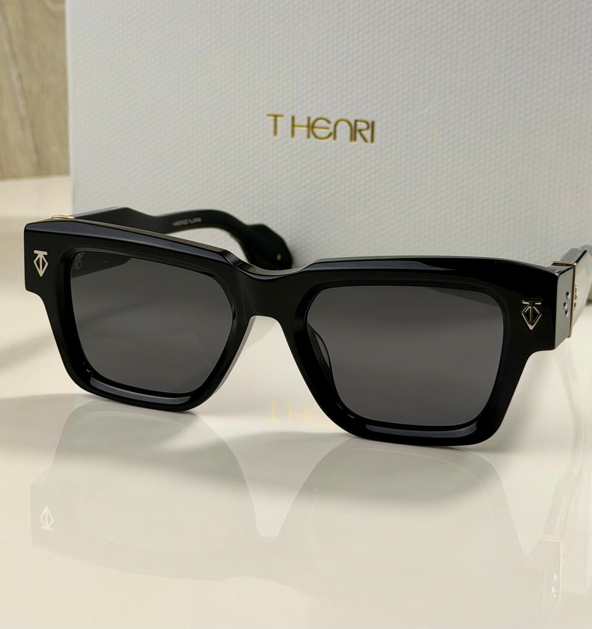 T-HENRI | TIRRENO