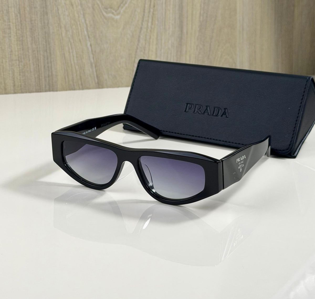 PRADA | BR02