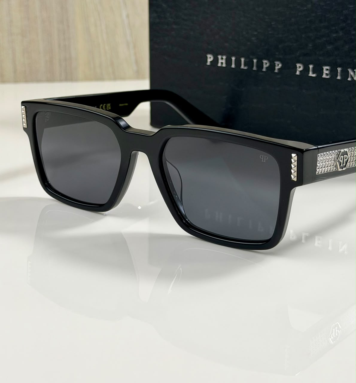 PHILIPP PLEIN | P012