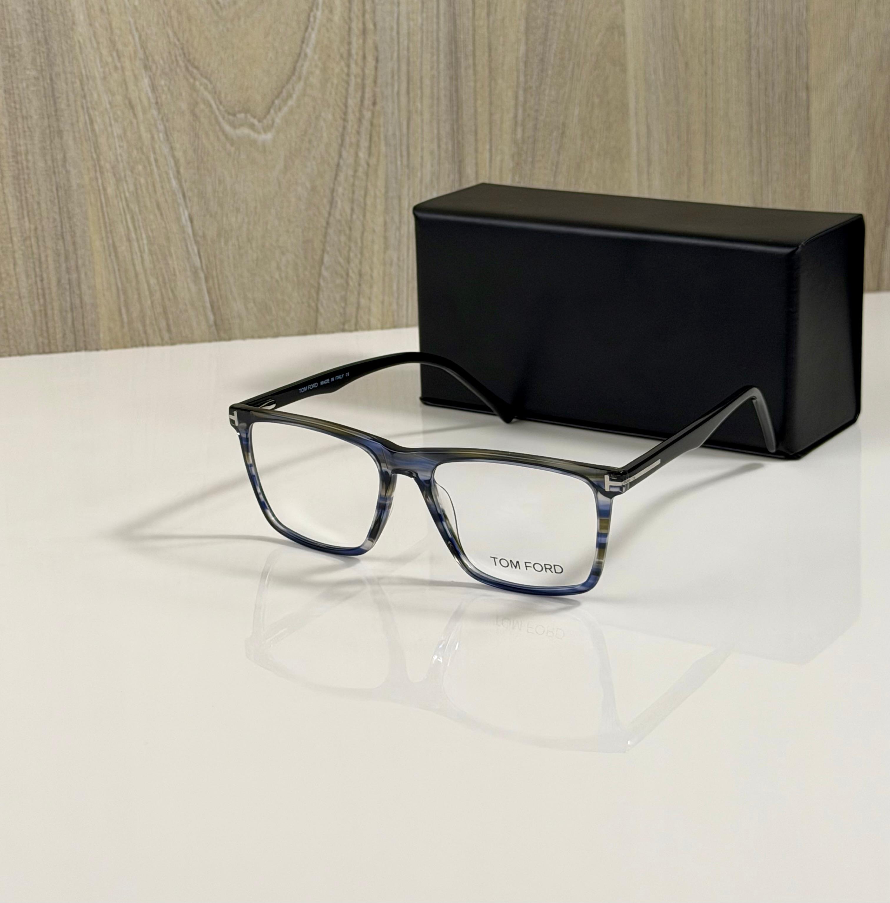 TOMFORD |  FT574