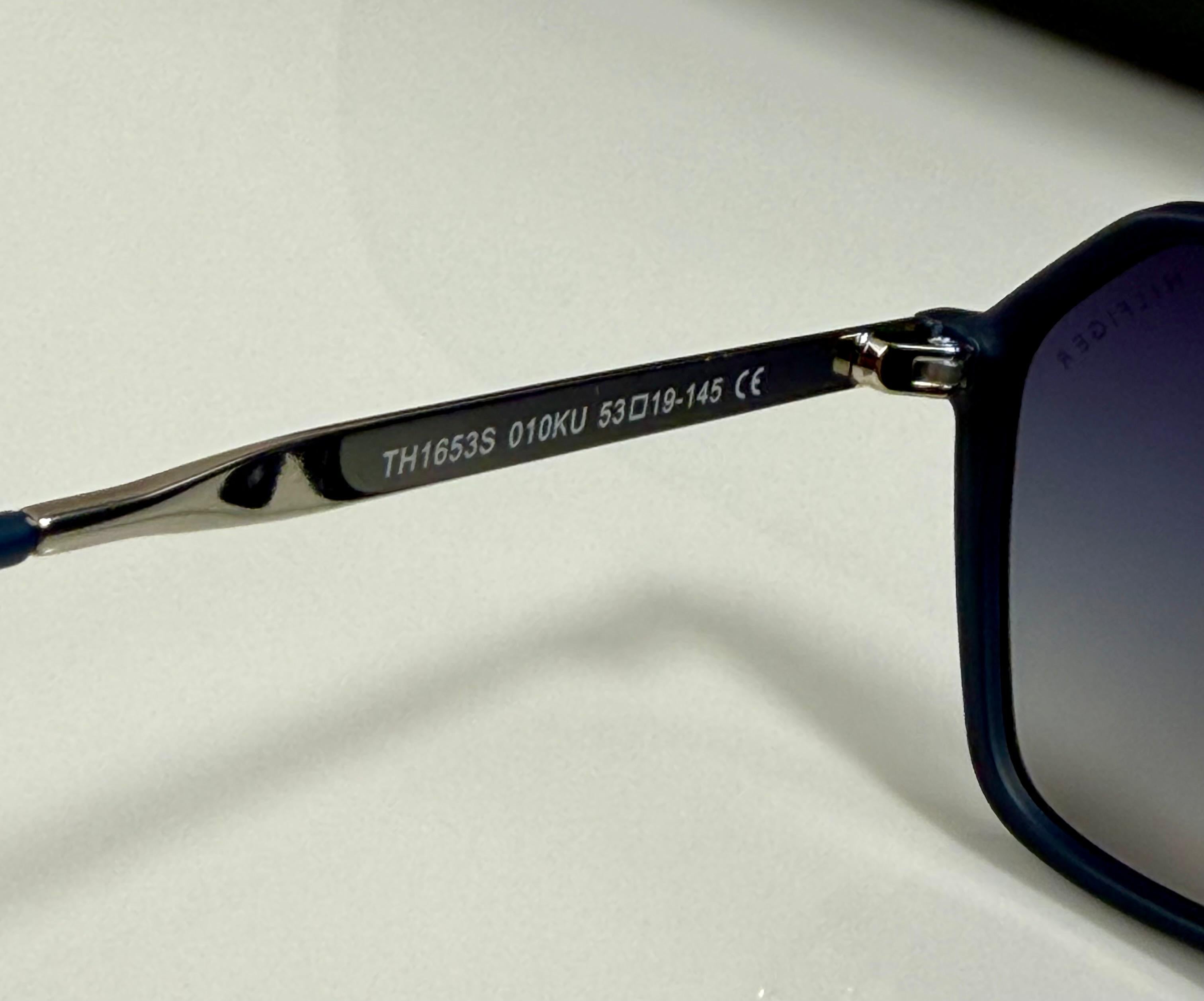 Tommy Hilfiger - LUXURY