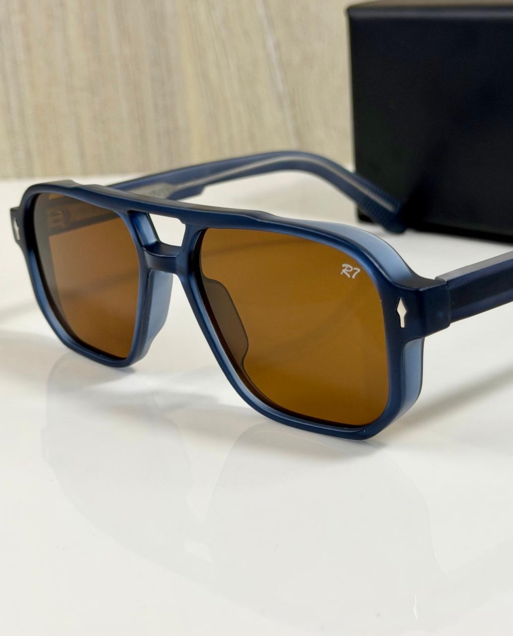 R07 – Premium QUALITY