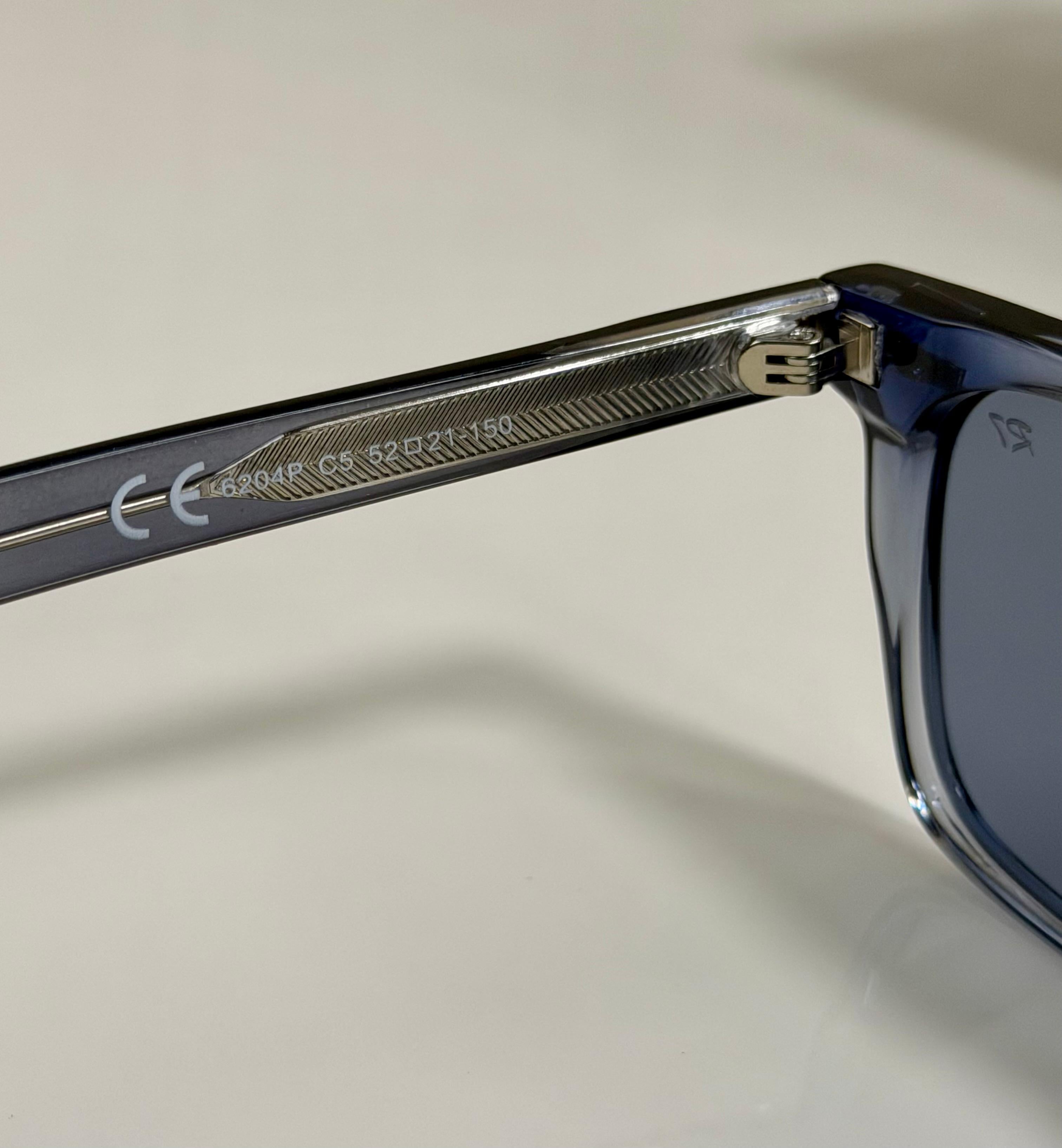 R062 – Premium QUALITY