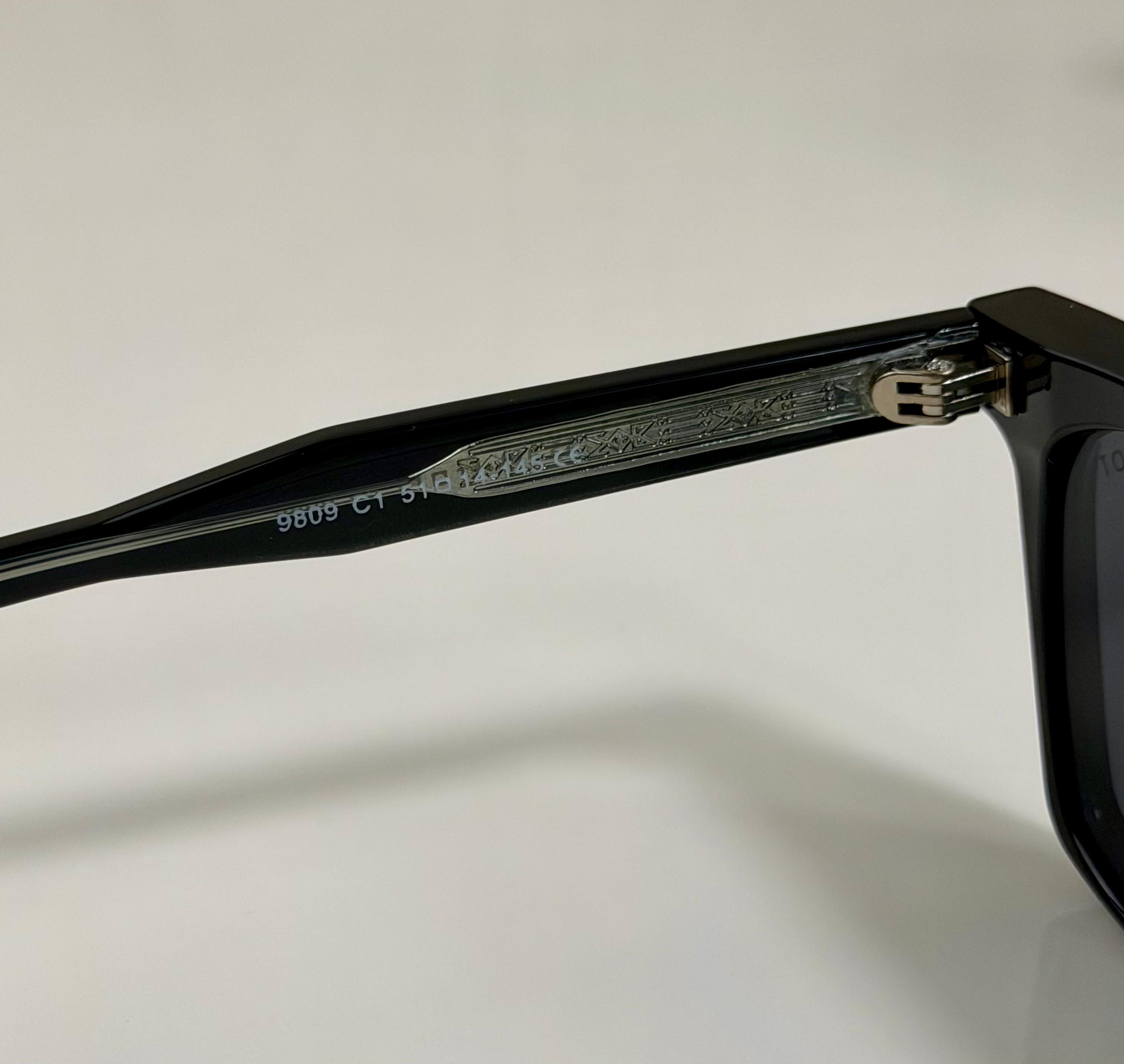 MOSCOT– Premium QUALITY