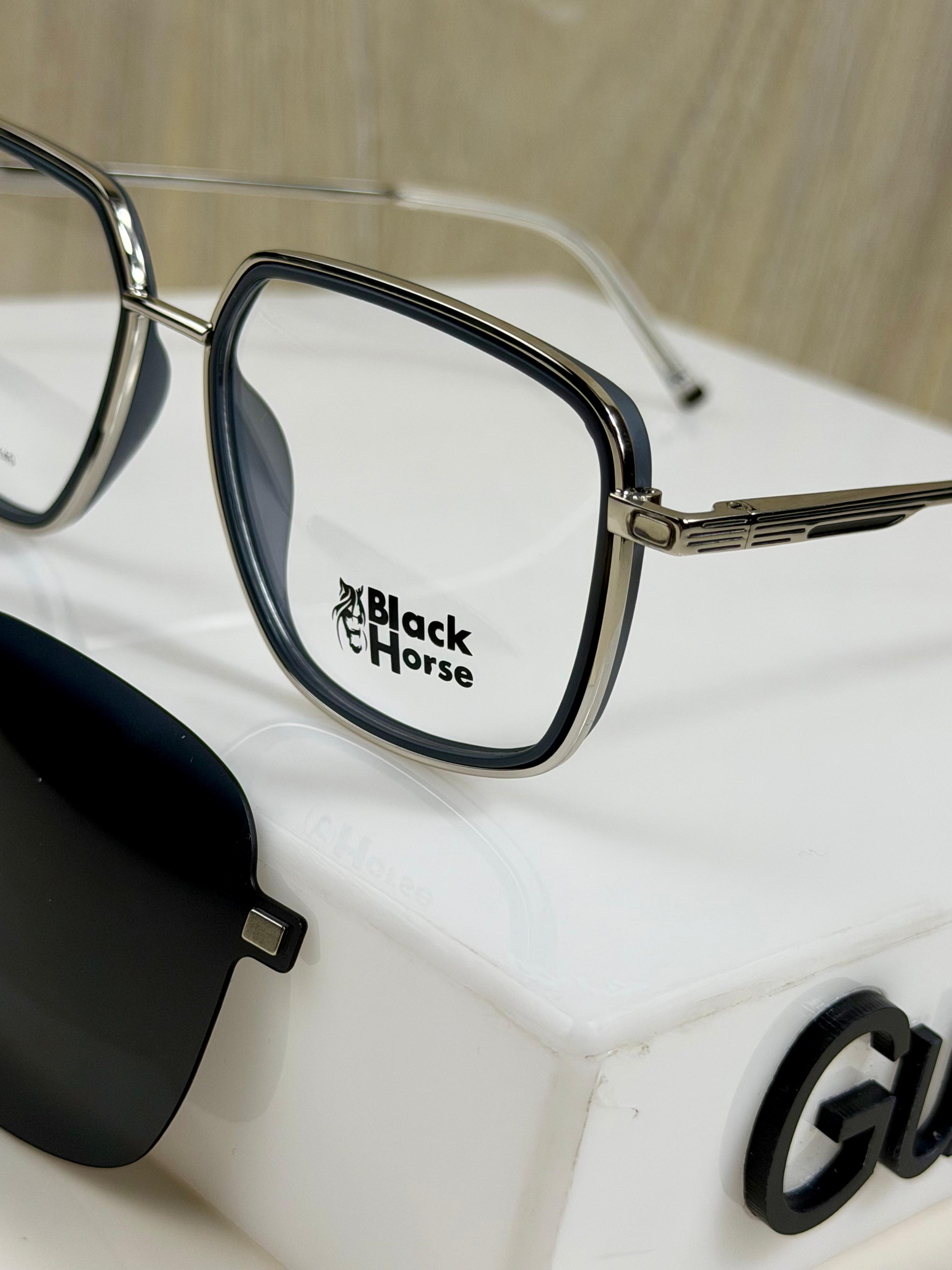 Black Hourse |  10140