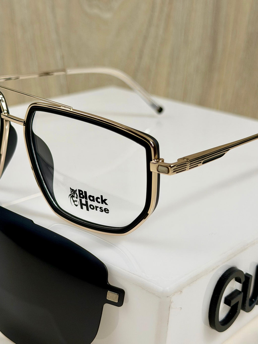 Black Hourse |  10148
