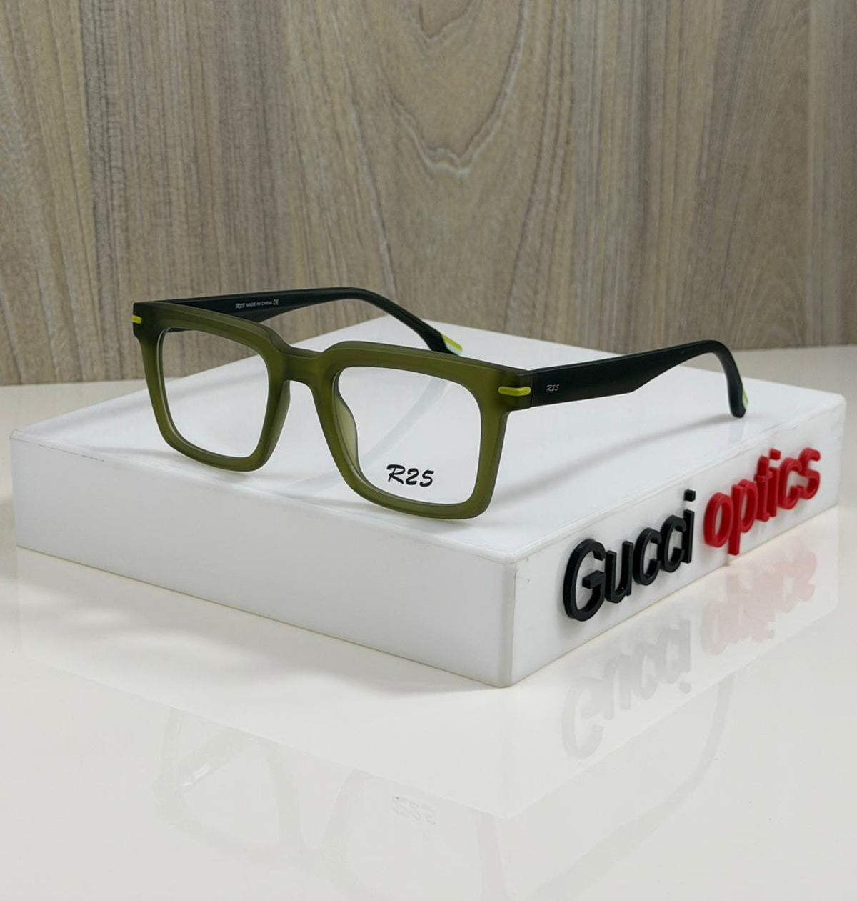 R025 – Premium QUALITY