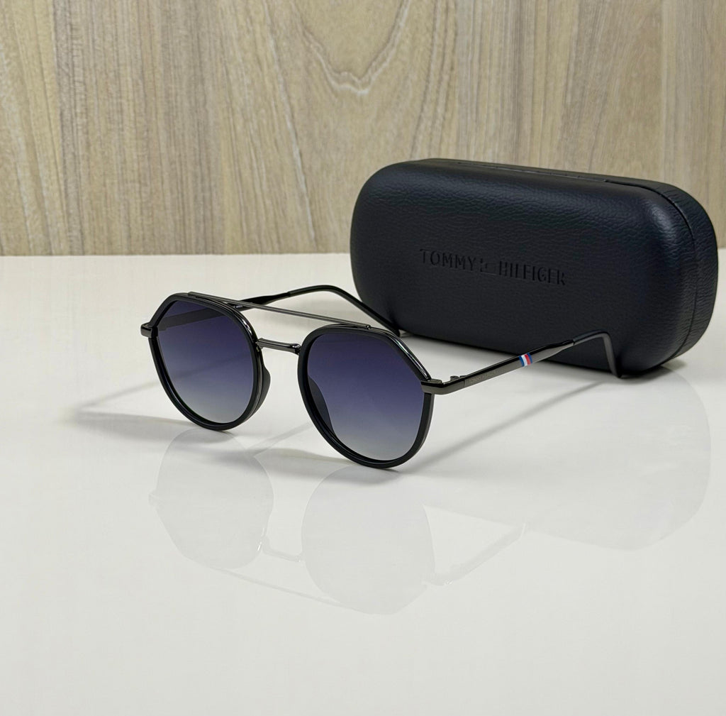 Tommy Hilfiger - LUXURY