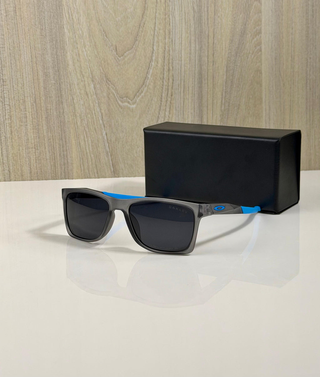 OAKLEY |Premium