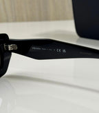 Prada | B05