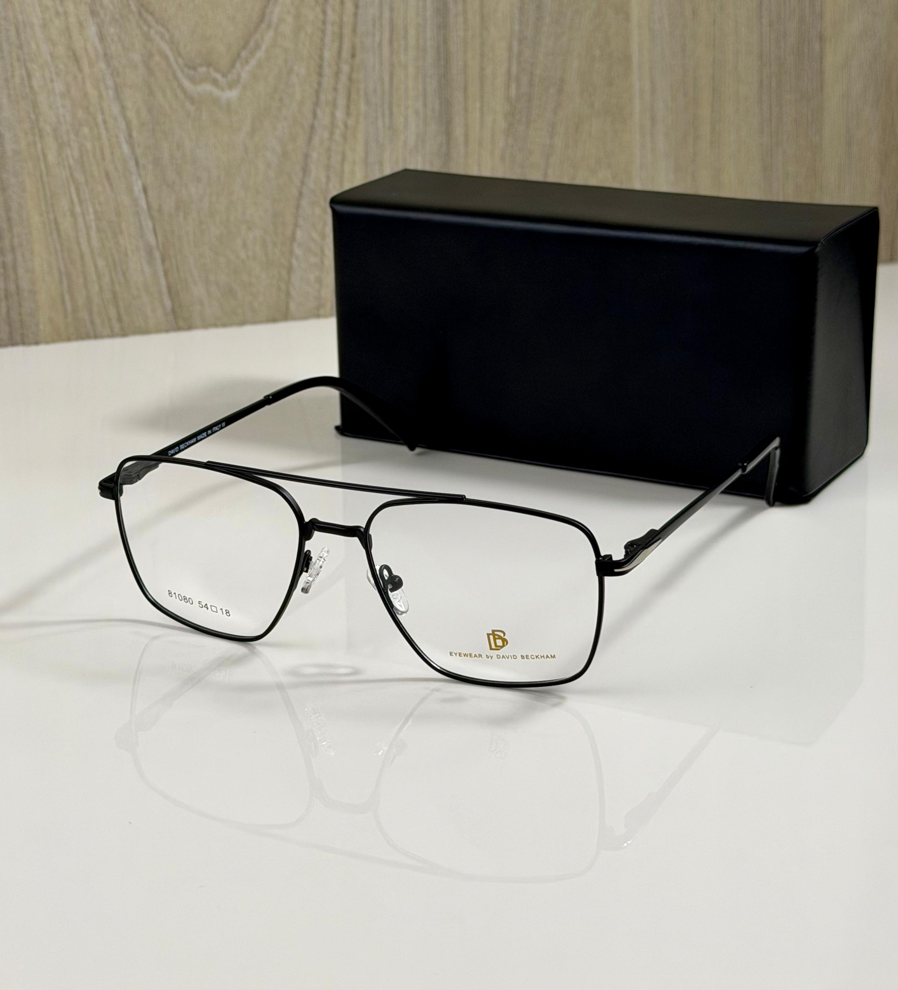 David Beckham – EYEWEAR