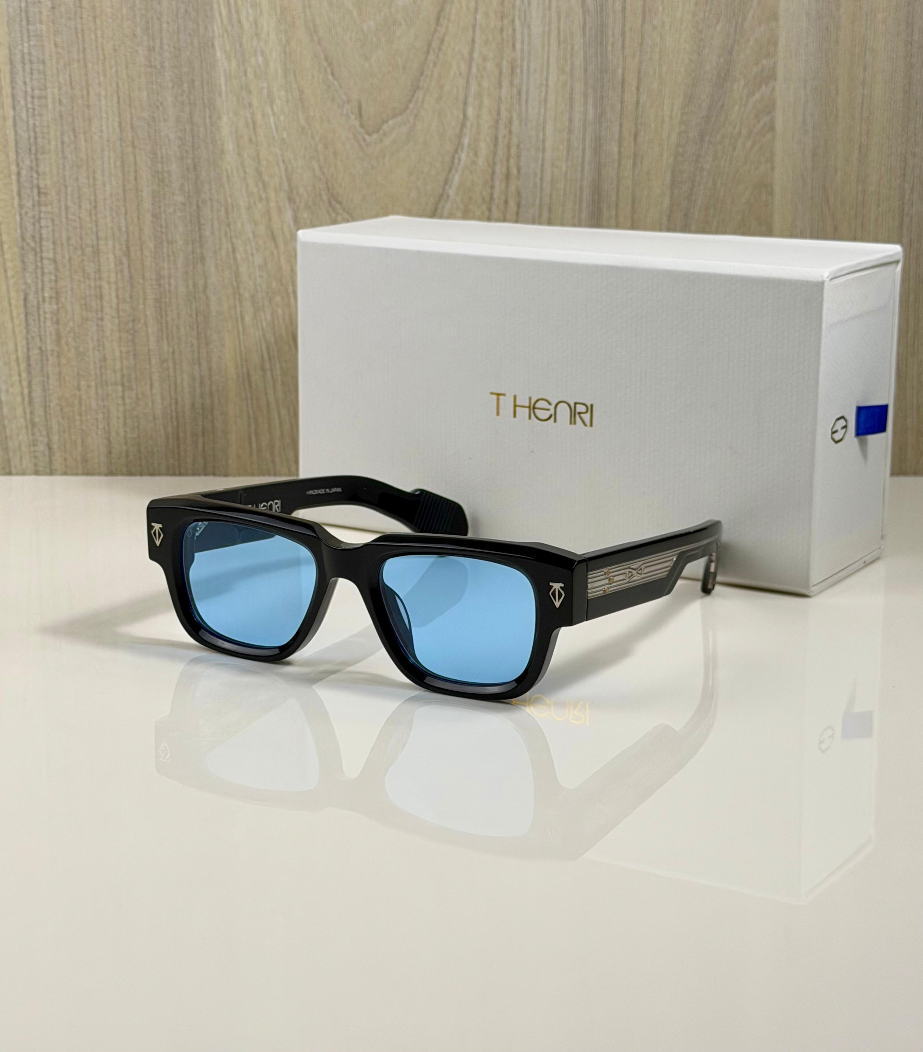 T HENRI – TAYCAN