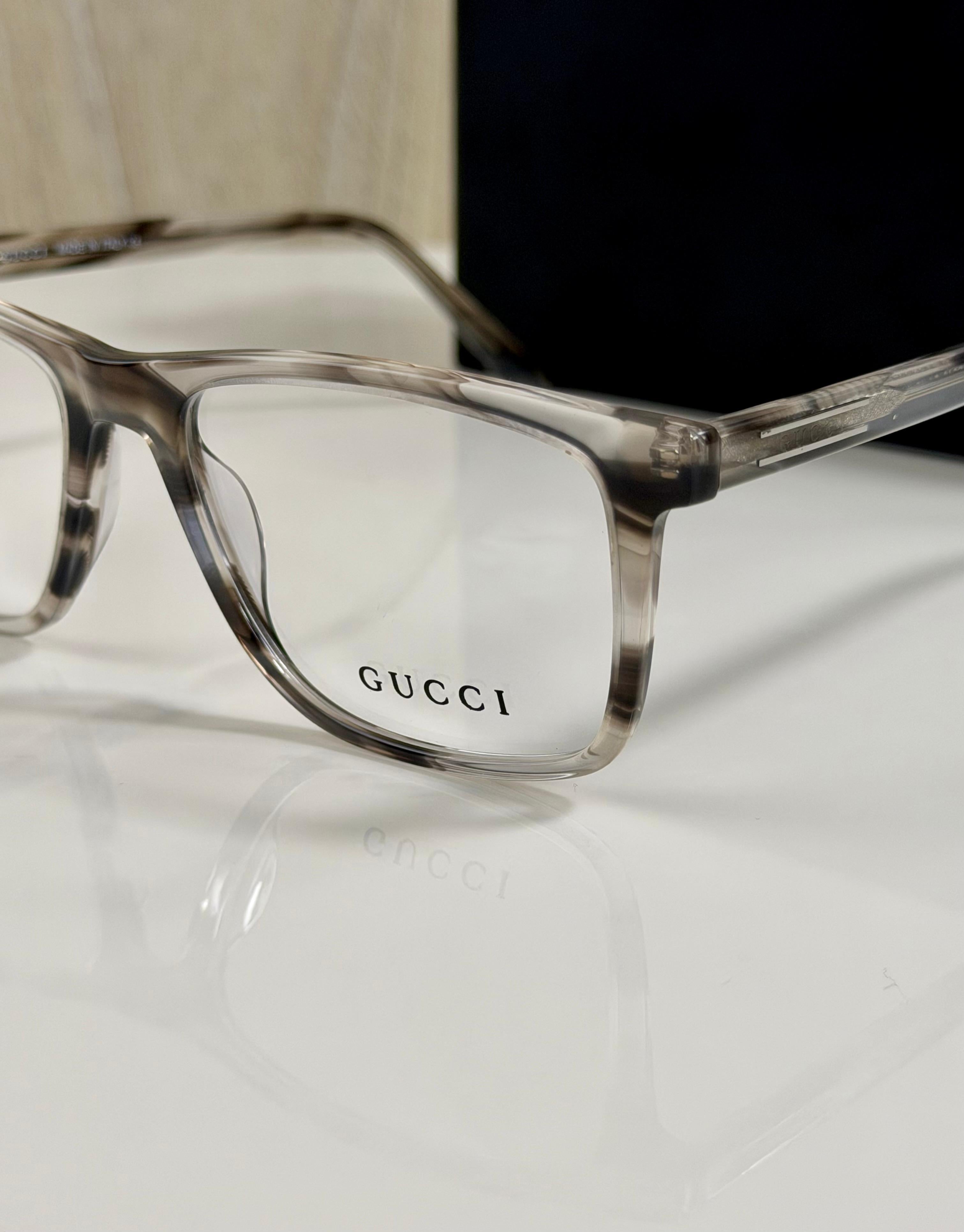 GUCCI  |  A2585