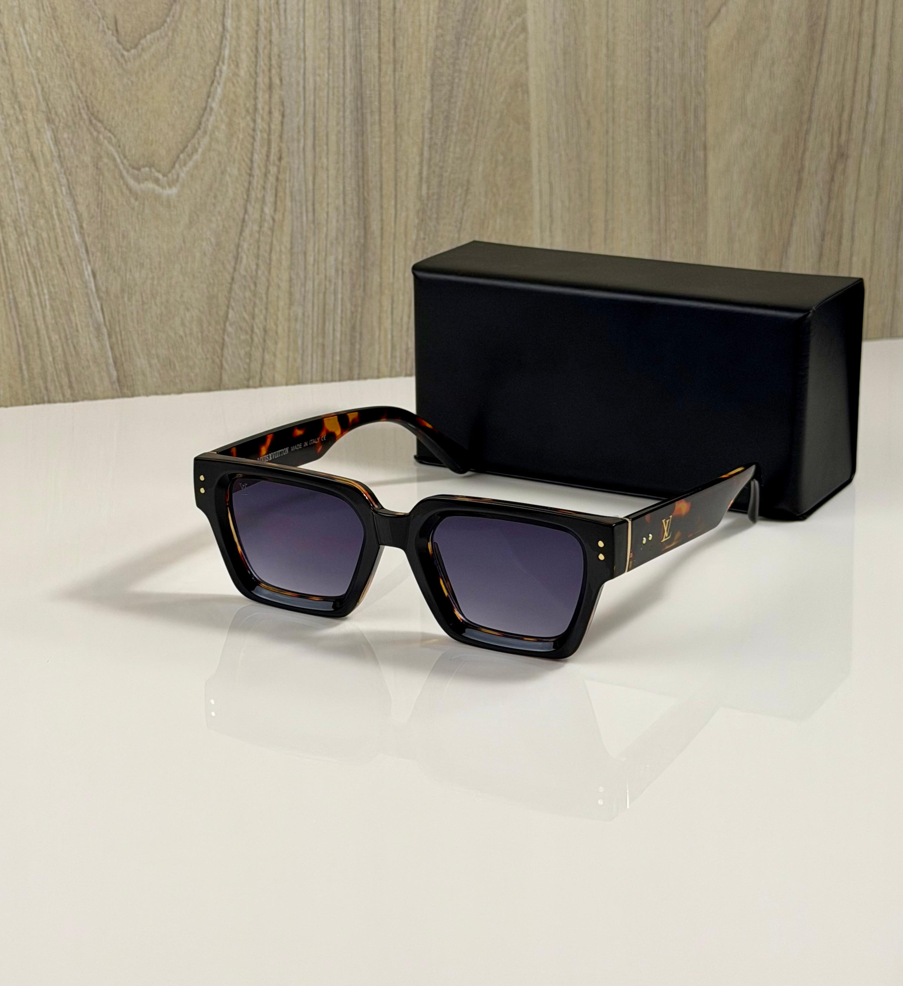 LOUIS VUITTON | F35104