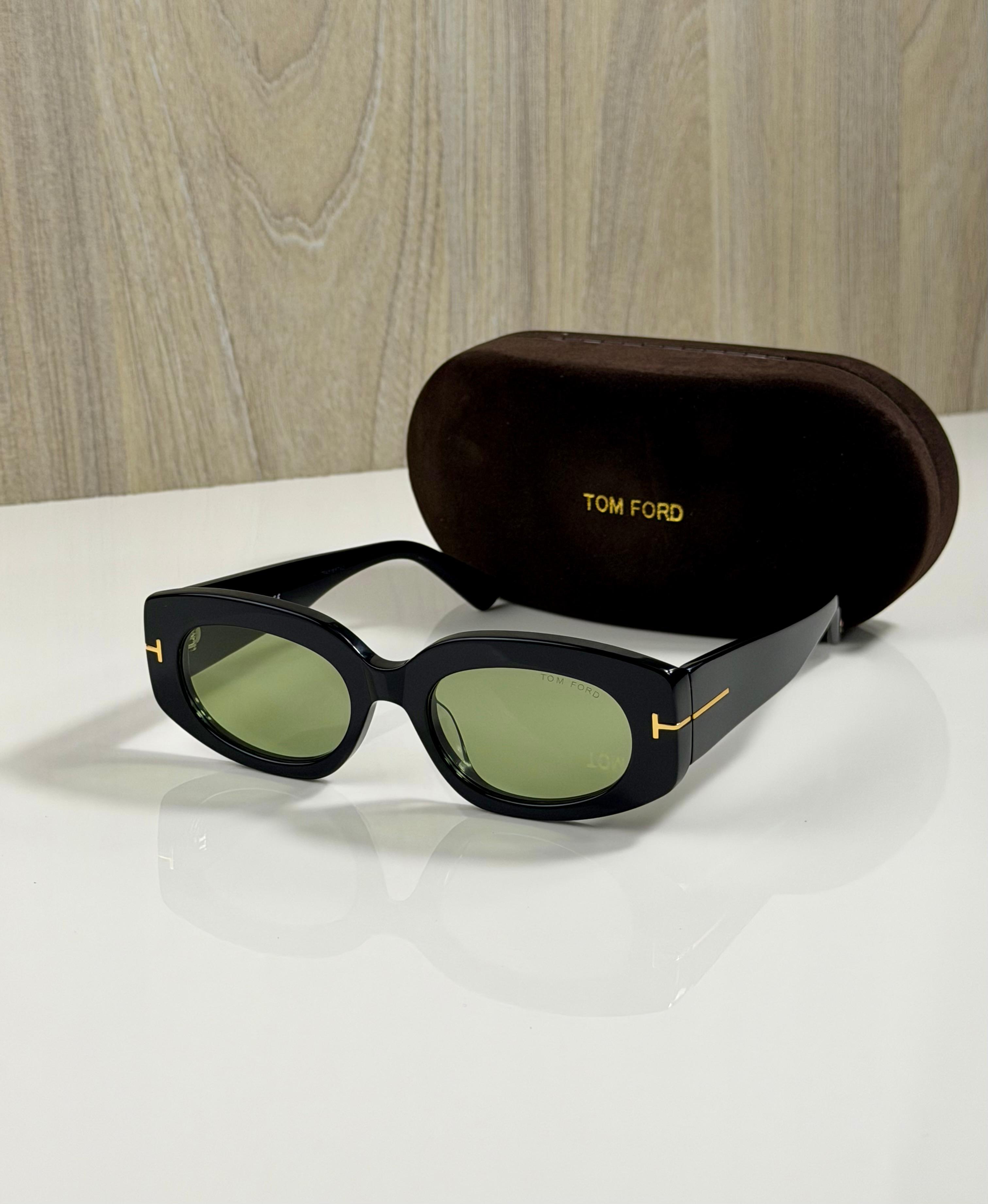 TOM FORD - LUXURY