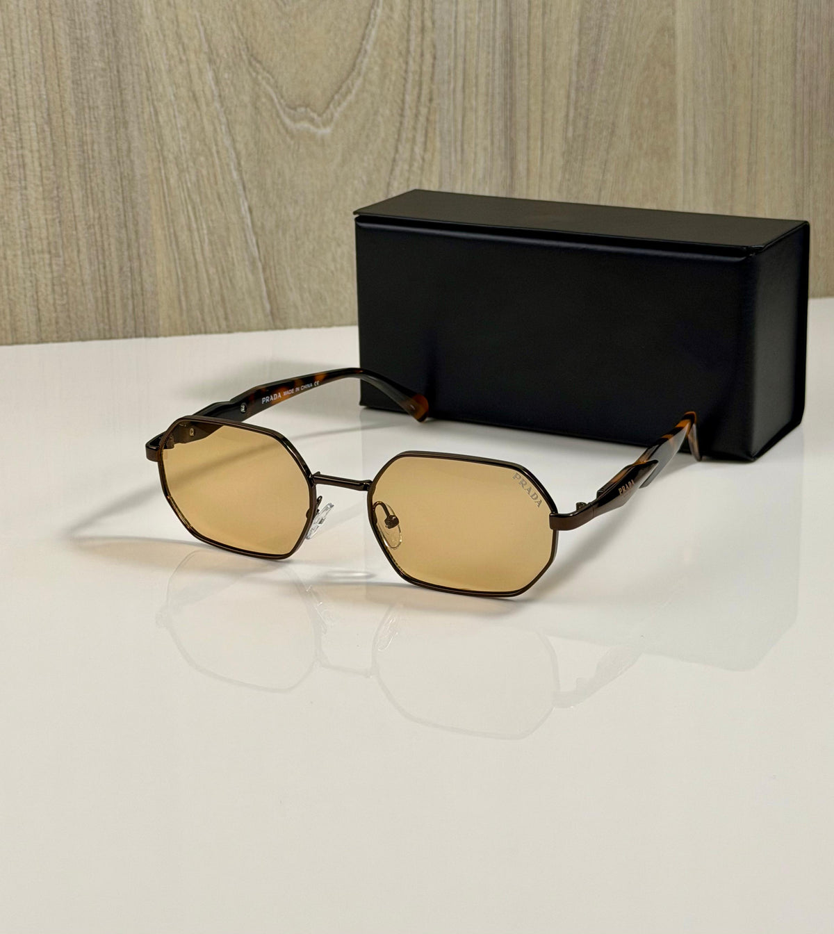 Prada | MB2585