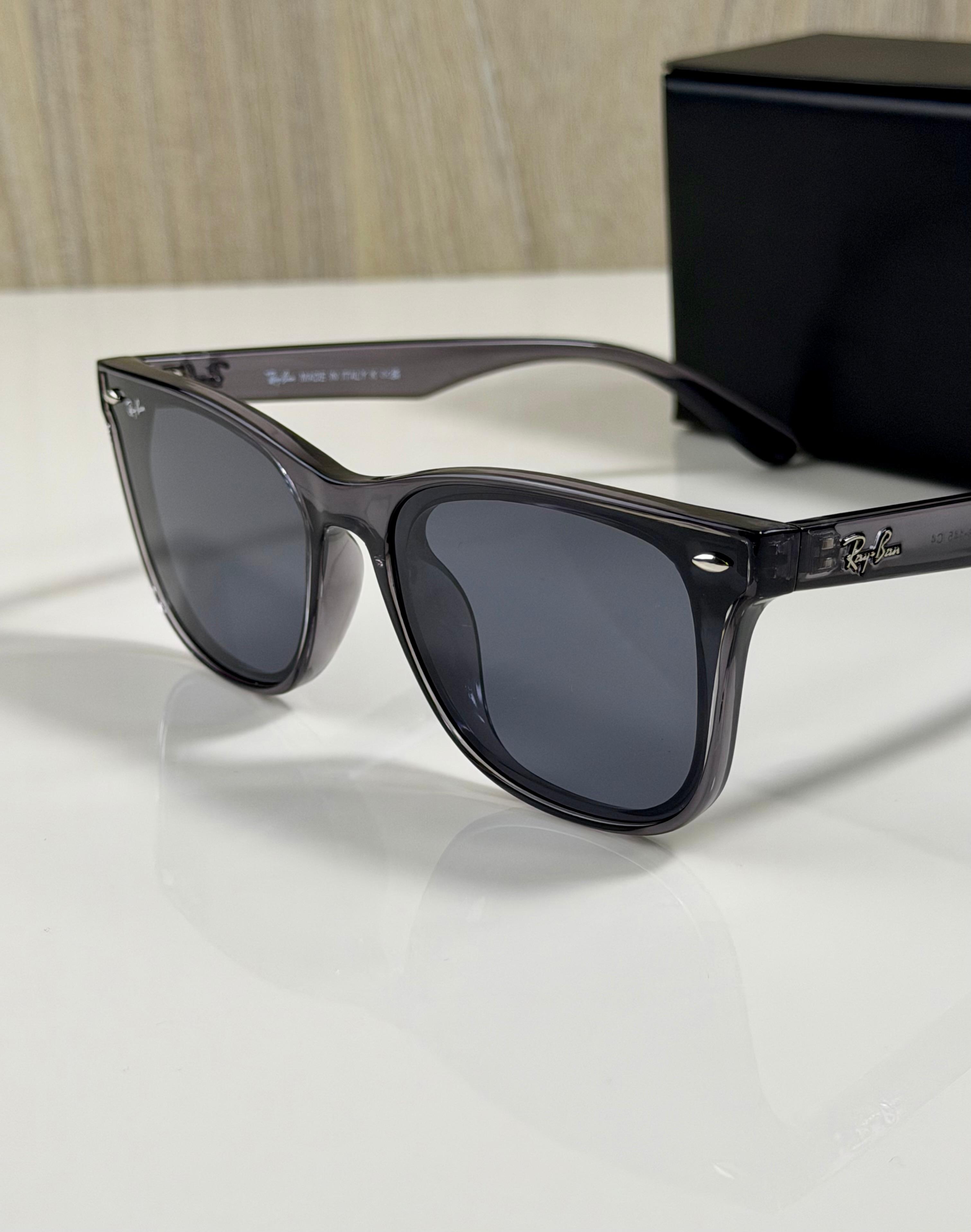 Ray-Ban