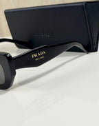 Prada | B05