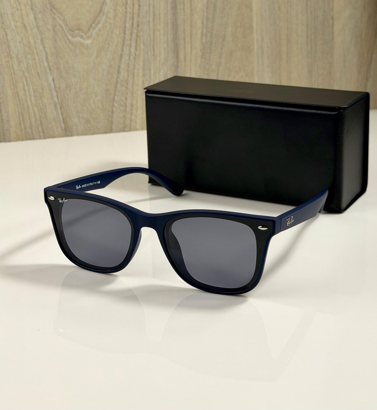 Ray-Ban Luxury
