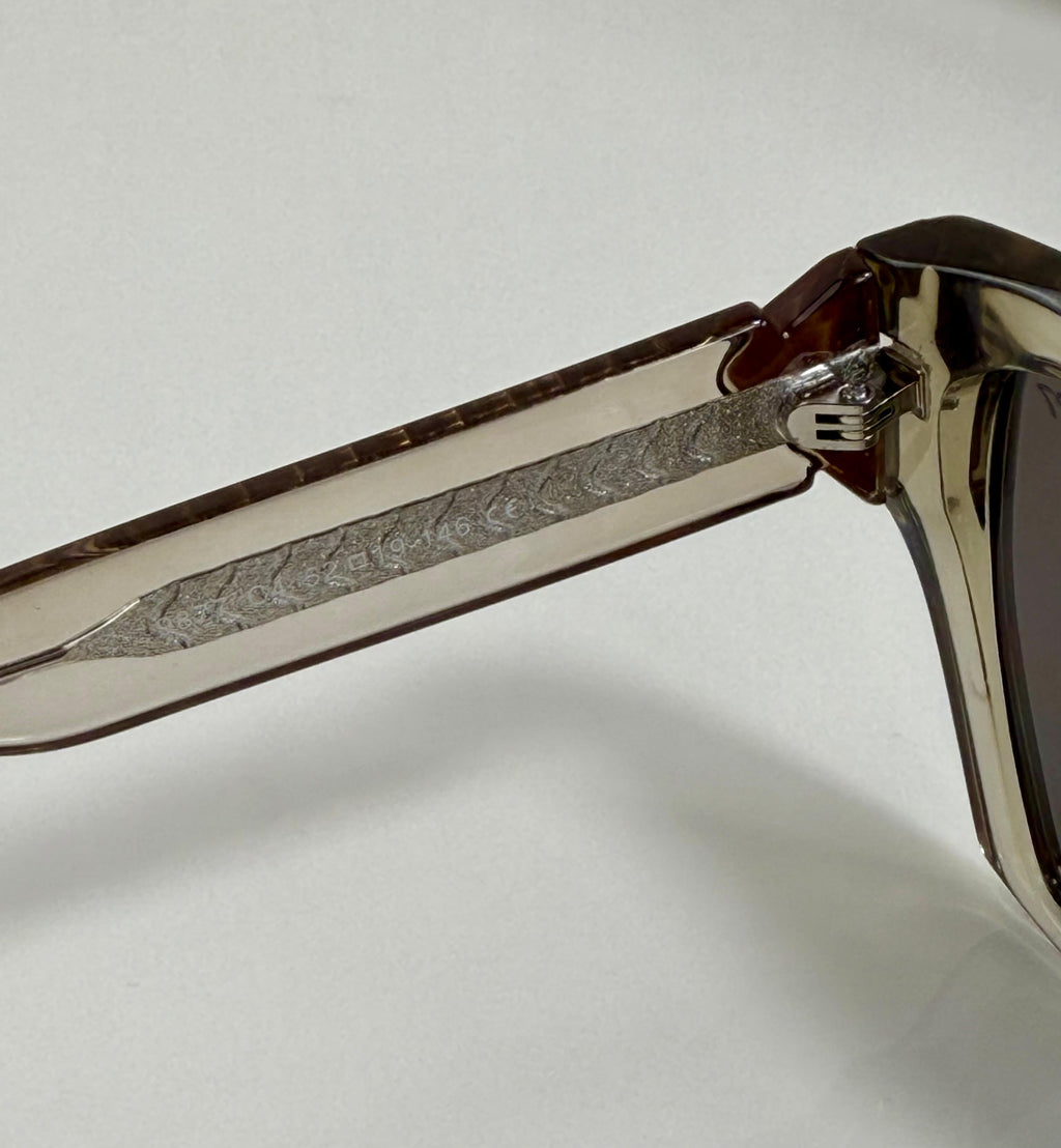 R01 – Premium QUALITY